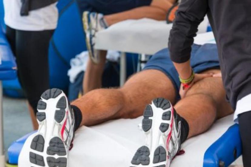 Le Massage Sportif Avec L'équipe